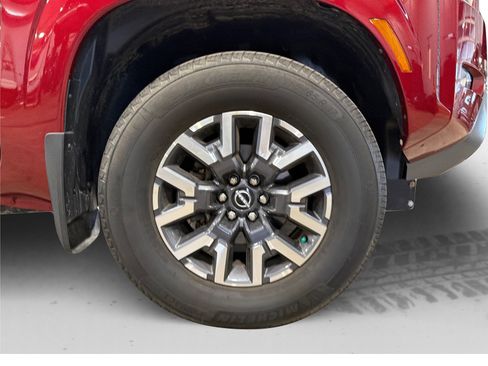 Used 2022 Nissan Frontier SV AWD/4WD image 50
