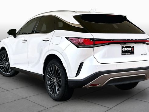 Used 2024 Lexus RX 350 Premium w/ Accessory Package (Z1) FWD image 10
