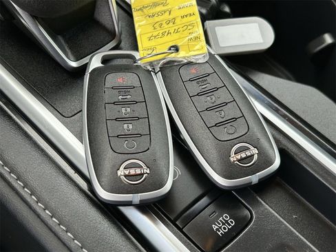 Certified 2023 Nissan Pathfinder SL w/ SL Premium Package image 33