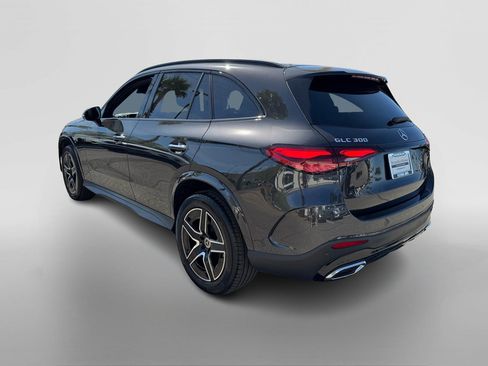 Certified 2025 Mercedes-Benz GLC 300 4MATIC image 3