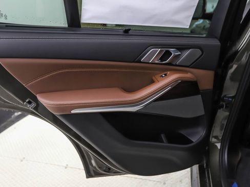 New 2026 BMW X5 xDrive40i w/ M Sport Package image 19