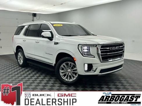 Used 2021 GMC Yukon SLT w/ SLT Premium Package image 1