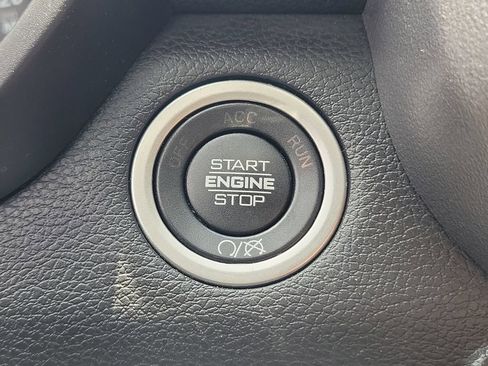 Used 2023 RAM 2500 Big Horn w/ Cold Weather Group AWD/4WD image 27