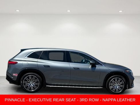 Used 2023 Mercedes-Benz EQS 580 4MATIC SUV image 7