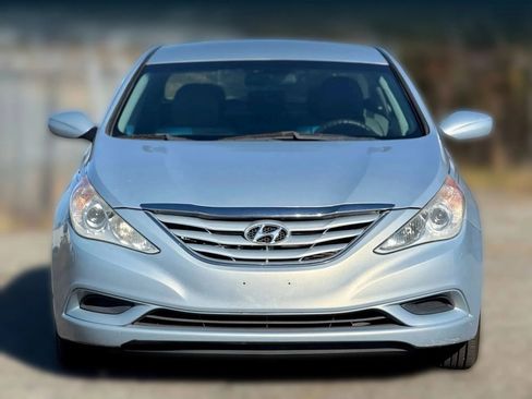 Used 2011 Hyundai Sonata GLS image 5