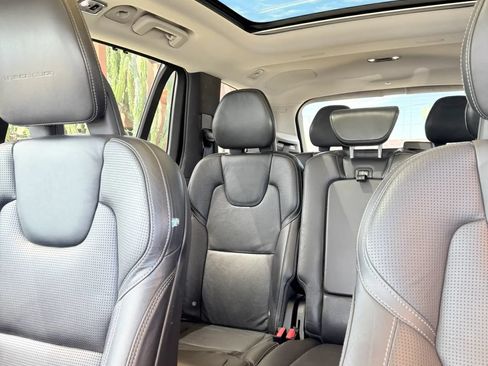 Used 2016 Volvo XC90 T6 Inscription w/ Vision Package AWD/4WD image 16