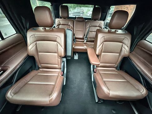 Used 2025 Lincoln Navigator L Reserve AWD/4WD image 26