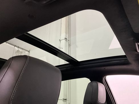 Used 2024 Cadillac XT5 Premium Luxury w/ Platinum Package image 21