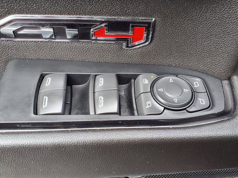 Certified 2024 GMC Sierra 1500 AT4 w/ Technology Package AWD/4WD image 13