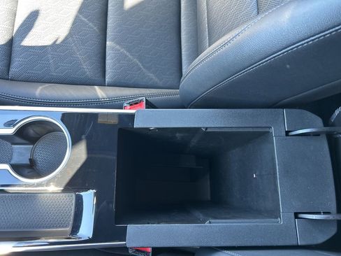 Used 2025 Chevrolet Equinox LT w/ Convenience Package II image 44