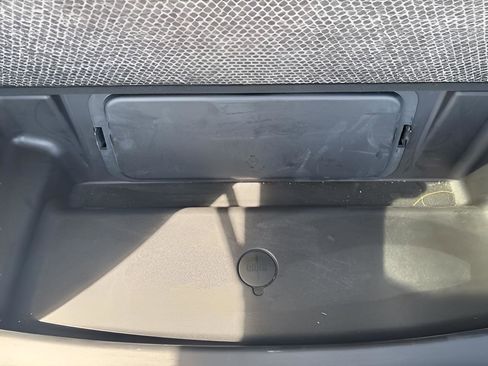 Used 2024 Jeep Grand Cherokee L Laredo image 13