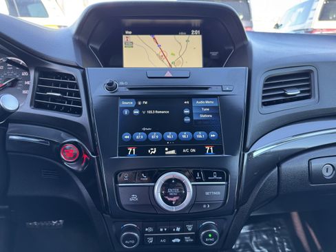 Used 2022 Acura ILX w/Technology/A-SPEC Package image 21