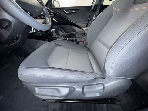 New 2026 Kia Niro LX image 14