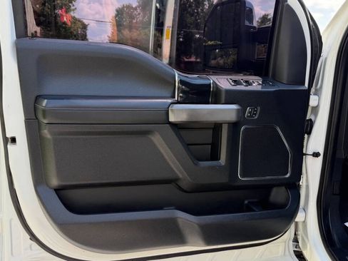 Used 2020 Ford F350 Platinum AWD/4WD image 15