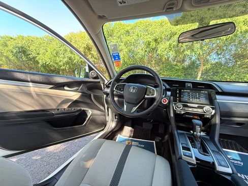 Used 2016 Honda Civic EX-T image 19