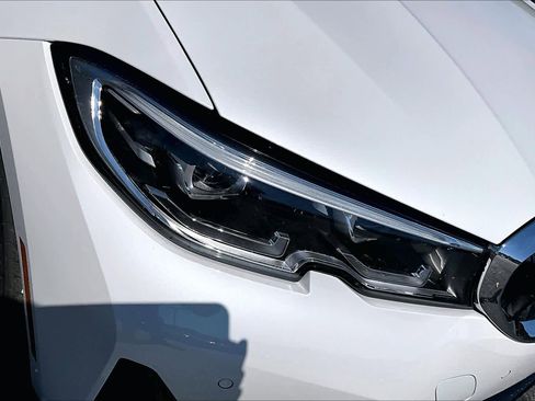 Used 2022 BMW 330e w/ Premium Package RWD image 28