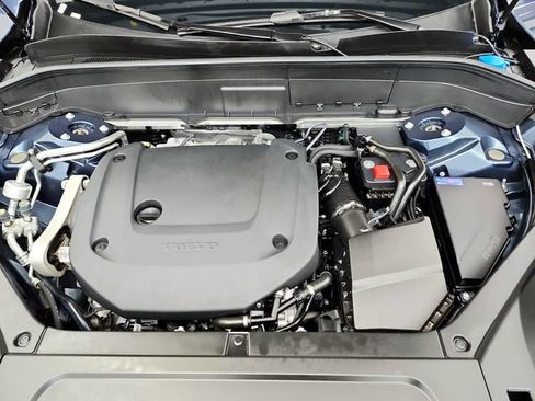 Certified 2026 Volvo XC90 B6 Plus AWD/4WD image 35