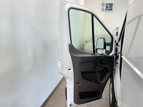 New 2026 Ford Transit 350 w/ Interior Upgrade Package RWD image 15