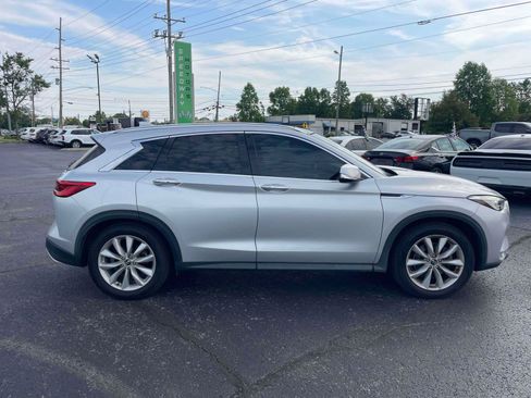 Used 2019 INFINITI QX50 Luxe FWD image 10