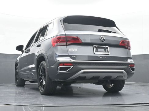 Used 2022 Volkswagen Taos SEL w/ Panoramic Sunroof Package image 59