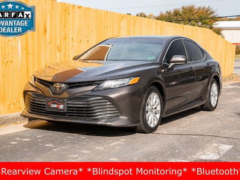 Used 2018 Toyota Camry LE w/ Protection Package (Q2) image 1