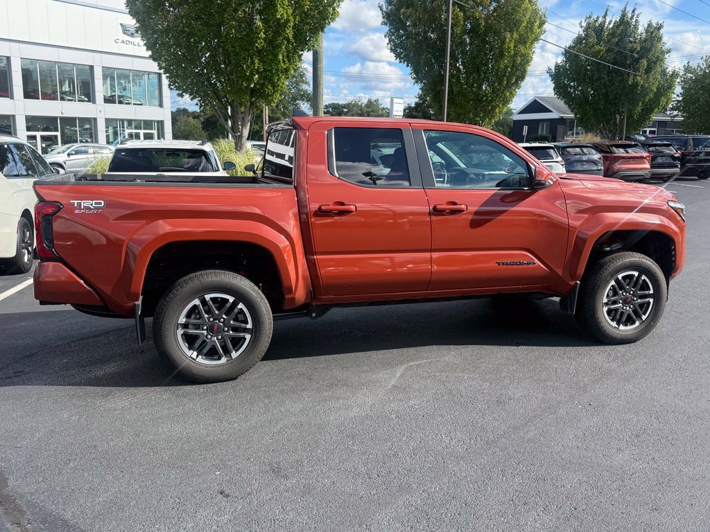 Certified 2025 Toyota Tacoma TRD Sport AWD/4WD image 10