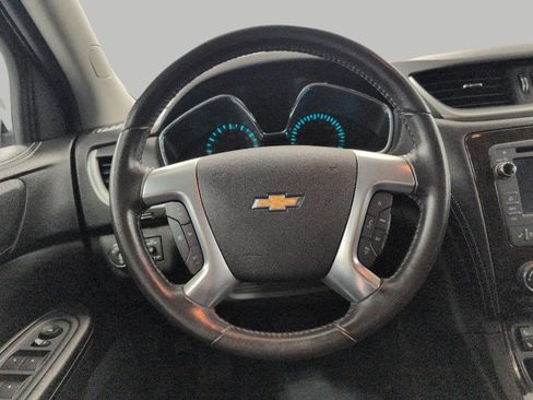 Used 2016 Chevrolet Traverse LT w/ Style and Technology Package AWD/4WD image 5