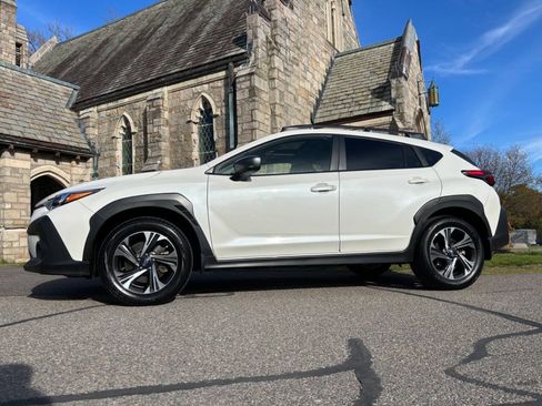 Used 2024 Subaru Crosstrek 2.0i Premium AWD/4WD image 24