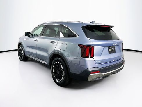 Used 2025 Kia Sorento S w/ Panoramic Sunroof Package image 5