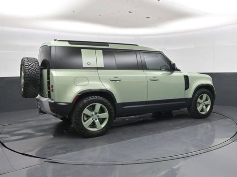 Used 2023 Land Rover Defender 110 75th Limited Edition AWD/4WD image 3