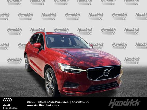 Used 2019 Volvo XC60 T5 Momentum w/ Multimedia Package FWD image 1