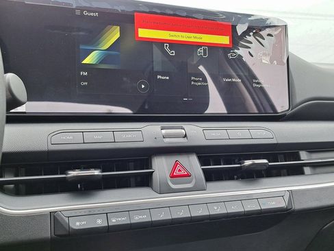 New 2025 Kia K4 LX image 10