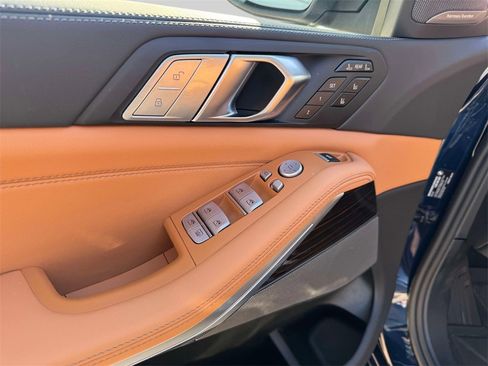 Certified 2026 BMW X7 xDrive40i w/ Executive Package image 12