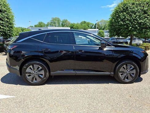 Certified 2025 Nissan Murano SL w/ Cargo Package AWD/4WD image 9