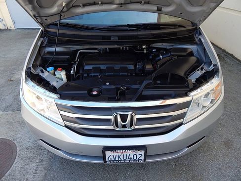 Used 2012 Honda Odyssey LX image 38