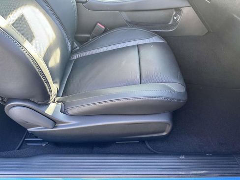 New 2023 Dodge Challenger SXT w/ Plus Package RWD image 15