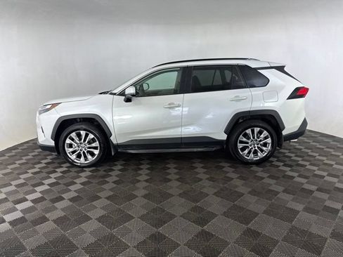 Used 2025 Toyota RAV4 XLE Premium w/ Weather Package AWD/4WD image 10