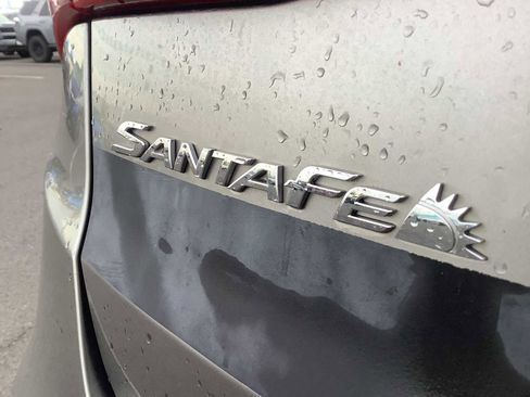 Used 2018 Hyundai Santa Fe Sport FWD image 6