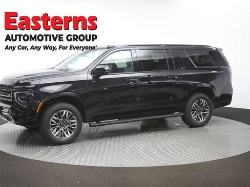 Used 2025 Chevrolet Suburban Z71 AWD/4WD image 60