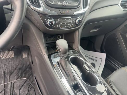 Used 2024 Chevrolet Equinox Premier AWD/4WD image 15
