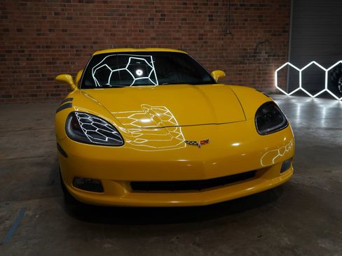 Used 2009 Chevrolet Corvette Coupe w/ Preferred Equipment Group image 5