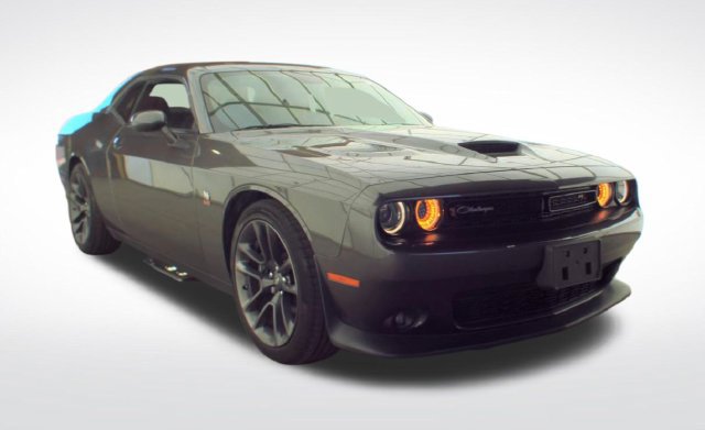 Used 2022 Dodge Challenger R/T Scat Pack RWD image 8