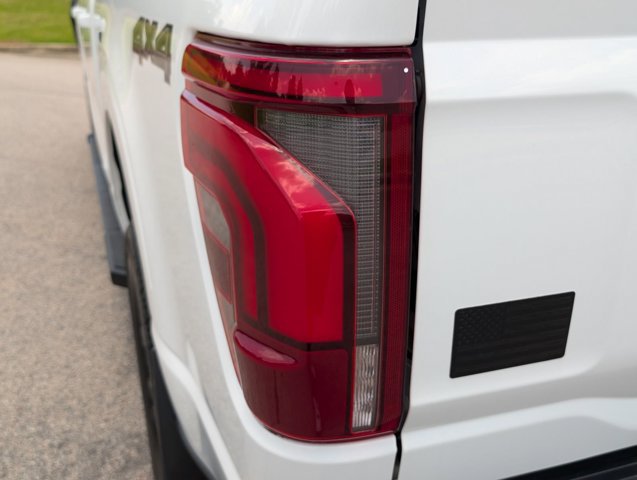 Used 2025 Ford F150 Lariat w/ Equipment Group 502A High AWD/4WD image 12