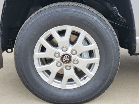 New 2026 Toyota Tacoma SR5 image 8