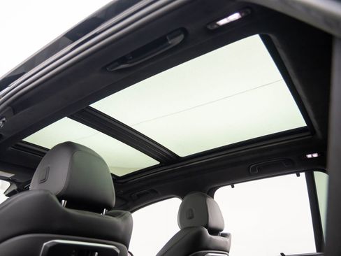 New 2026 BMW X5 xDrive50e w/ Executive Package image 18