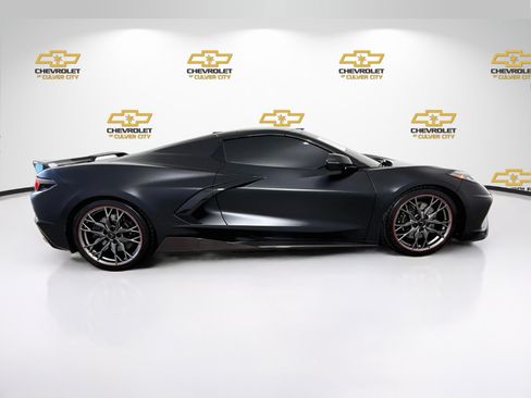 Used 2023 Chevrolet Corvette Stingray Preferred Conv w/ Z51 Performance Package RWD image 9