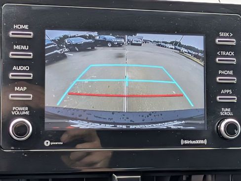 Used 2024 Toyota Camry SE FWD image 17