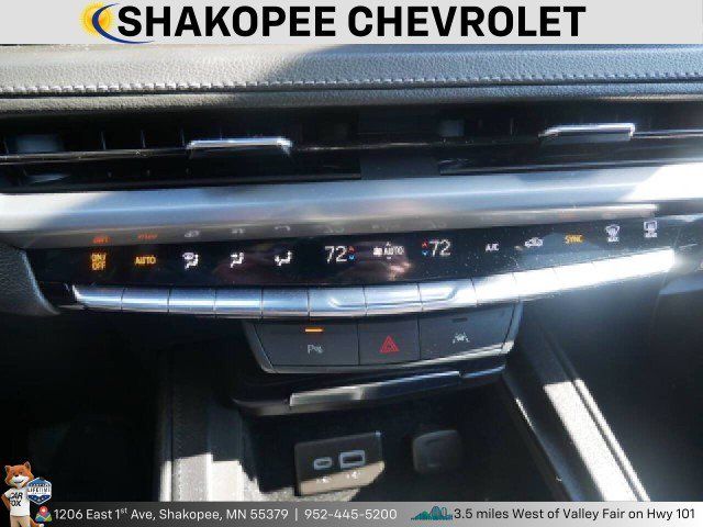 Used 2024 Cadillac XT4 Premium Luxury AWD/4WD image 20
