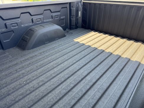 New 2026 Chevrolet Silverado 1500 LT image 19