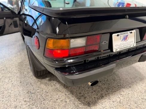 Used 1988 Porsche 924 S RWD image 40